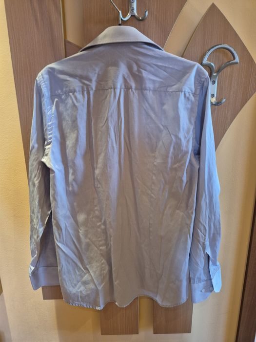 Продавам мъжки ризи