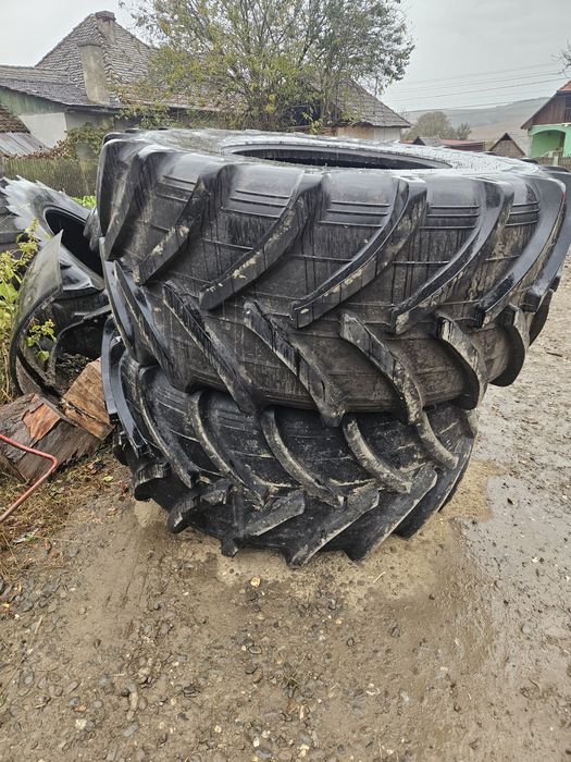 Cauciucuri 800 65 32