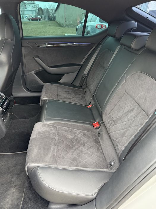 Skoda Superb Sportiline 2.0TDI 4x4