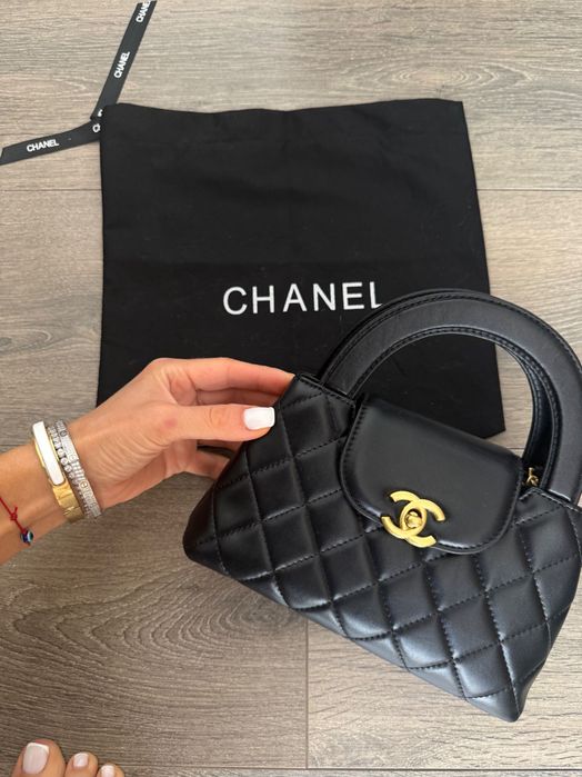 Чанта chanel черна