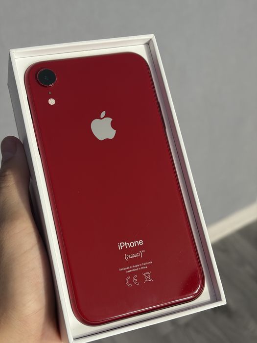 iPhone XR 64 ГБ product(red) ТОРГ срочно