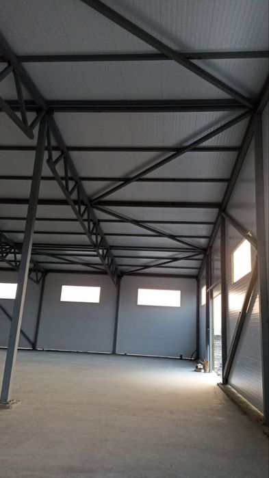 Монтаж под ключ металлоконструкций и общивка сэндвич панелями