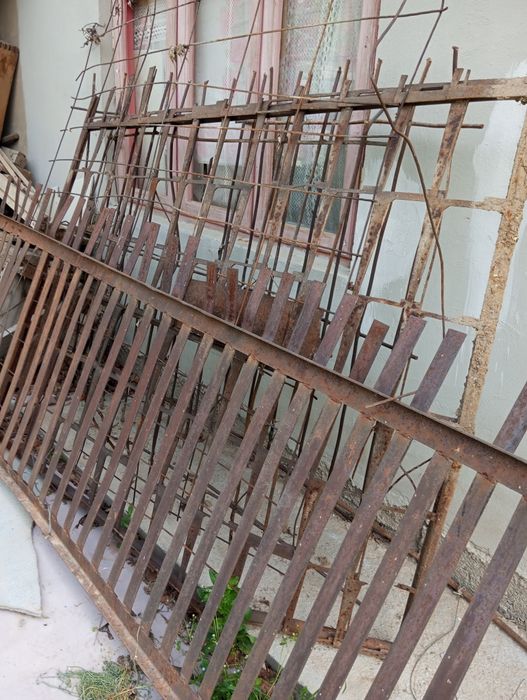 Решетка железная 4,5 мна 1,60 м,забор,рабица