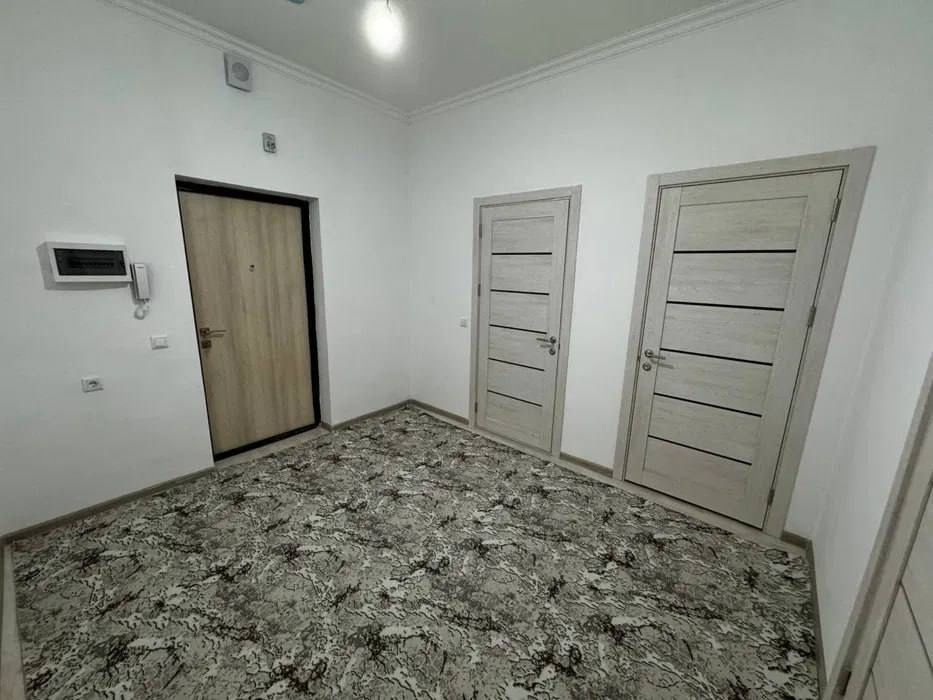 Янги Дархон 2/7/16 55 м.кв Сергели Янгихаёт квартира сотилади