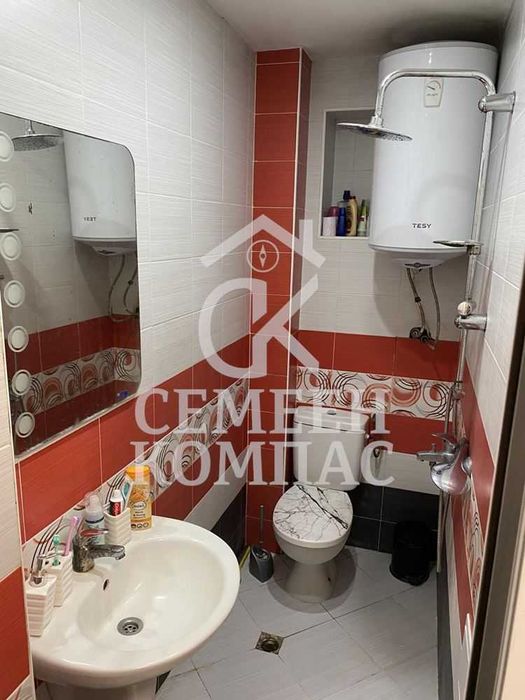 Продава се Двустаен апартамент в Пловдив, Мараша - 48 кв.м за 1541 €/кв.м - Снимка #12