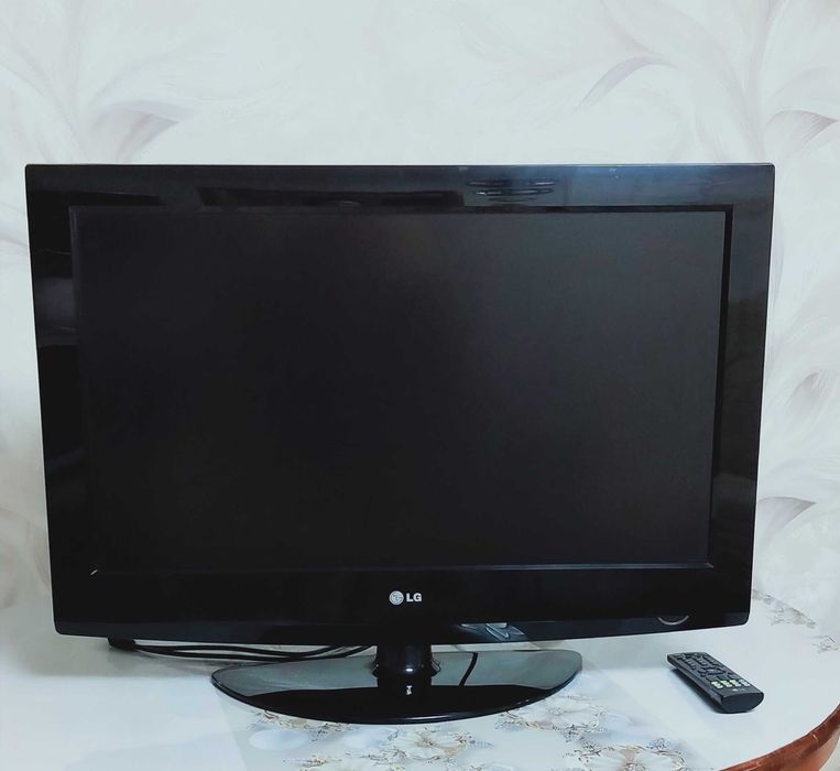 Телевизор "LG" диагональ 80