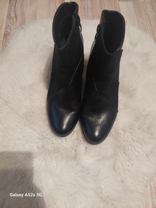 Дамски черни боти