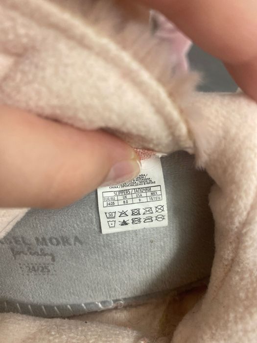 Пантофи 24/25 размер / 2бр