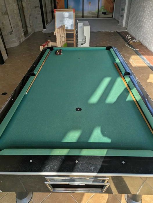 Билярдна маса- 8 фута, употребявана