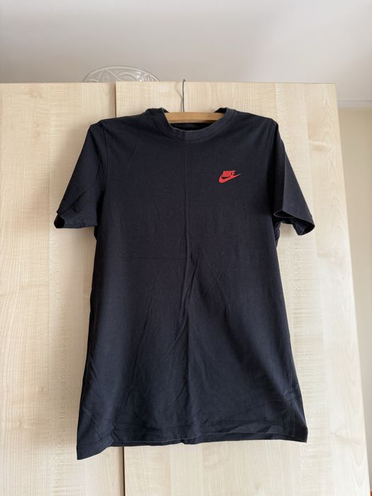 Tricou Nike negru imprimeu spate