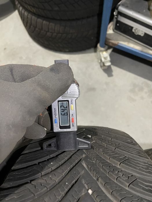 Anv m+s 195/55/20 Michelin