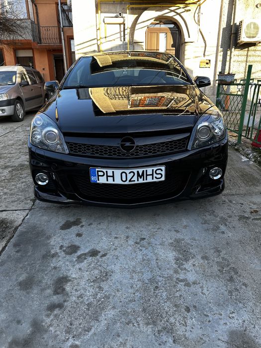 Opel Astra H OPC 2.0T 241cp