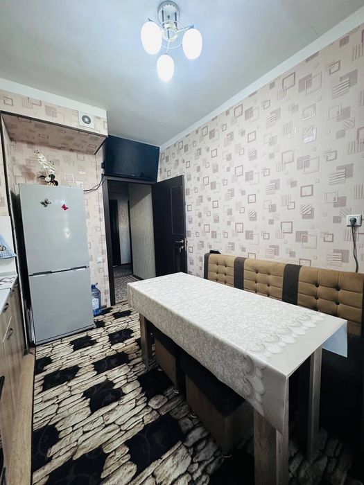 Продаю квартиру 56.4кв 3х комнатный
