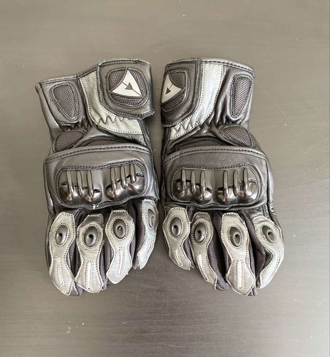 Дамски кожени мото ръкавици