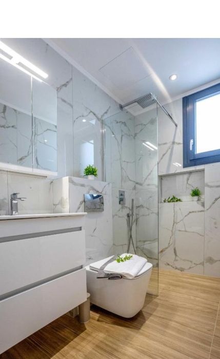 Давам мезонет в Неа ираклица малка къща
Price is 220€/night for