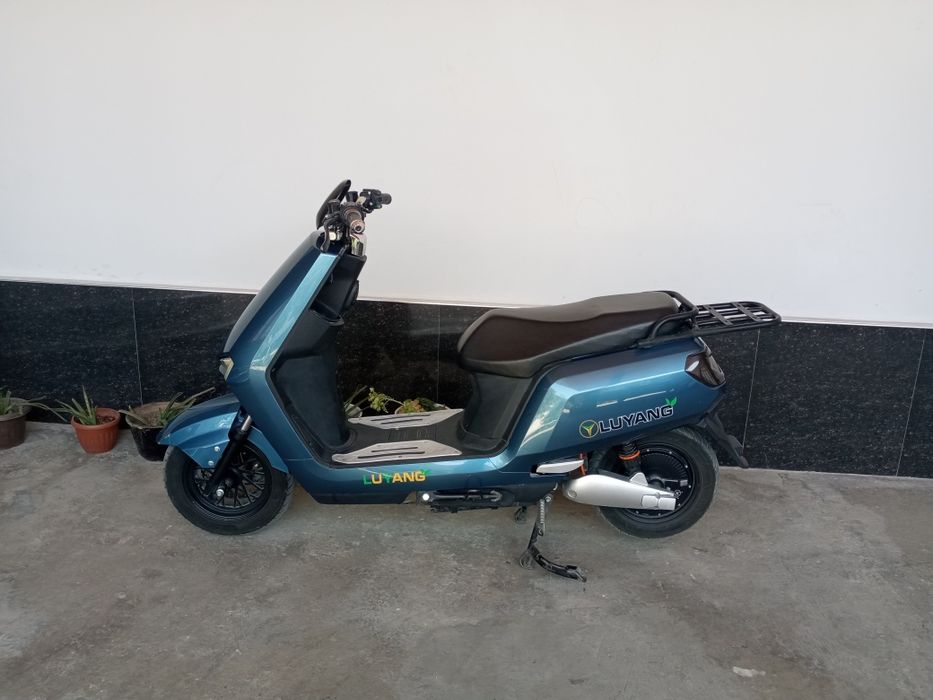 Луйанг електроскутер сотилади