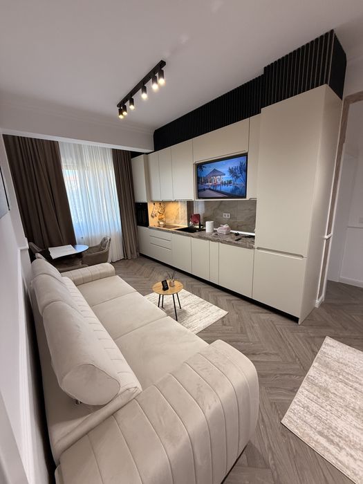 Apartament 3 camere 75m2 nou zona ciresica