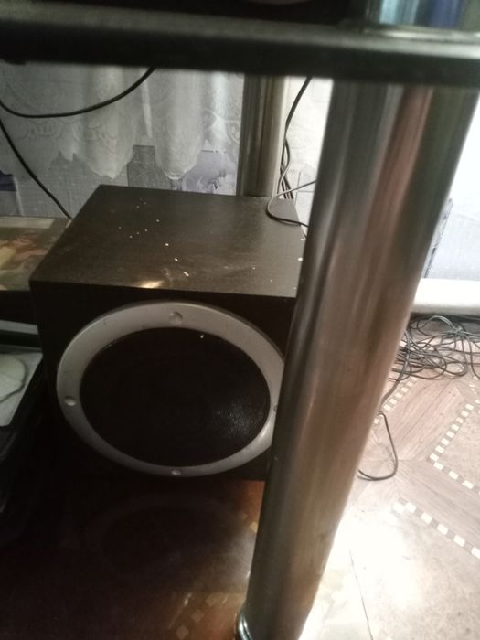 Продам домашний кинотеатр