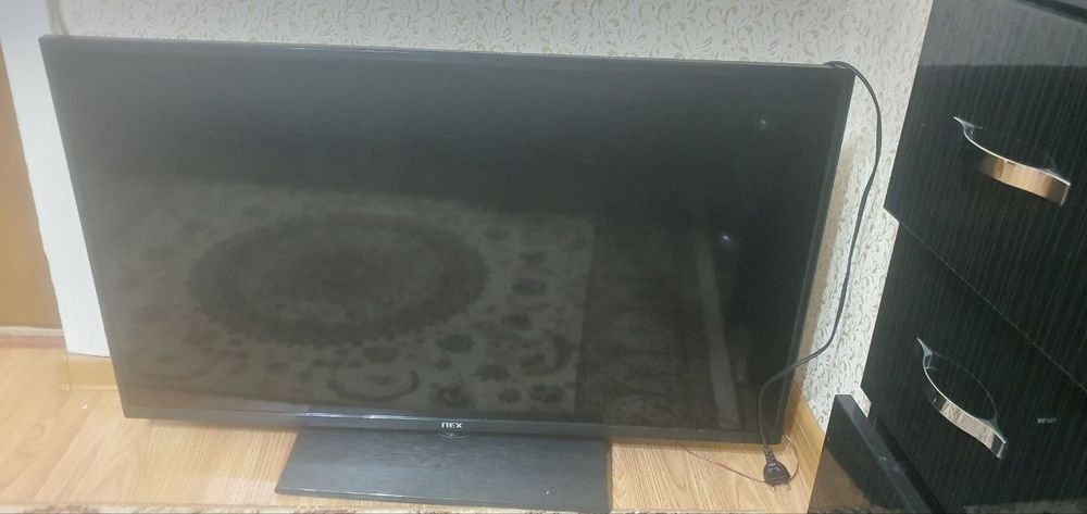Телевизор НЕ рабочий, на запчасти