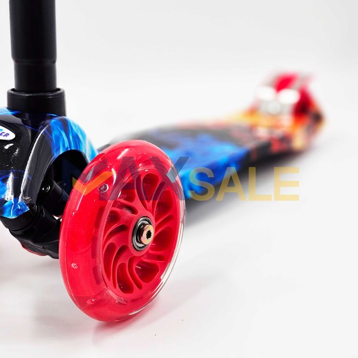 Детска тротинетка 3 светещи колела огън и вода скутер колело триколка