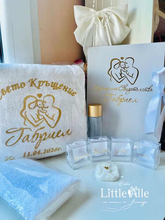 Комплекти за Кръщене / гардеробчета и кутии/
