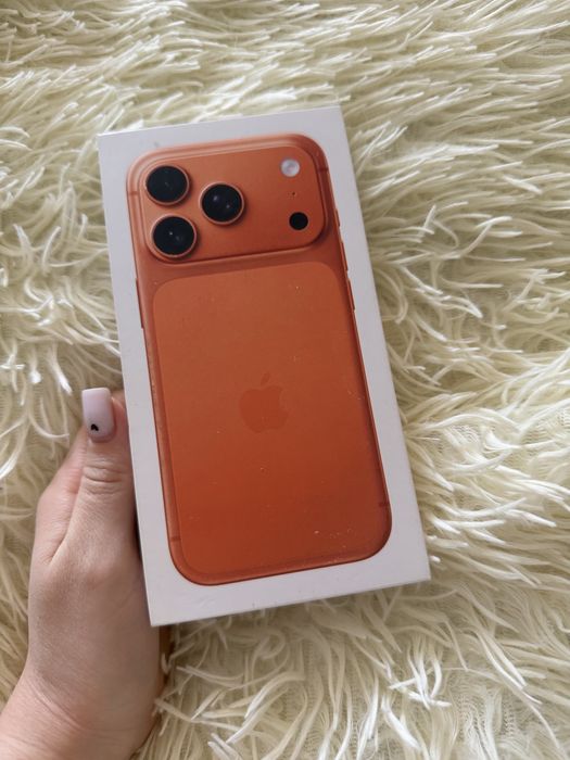 Продам Iphone 17 Pro