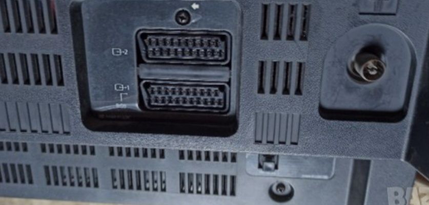 Телевизор Самсунг с вградено двд