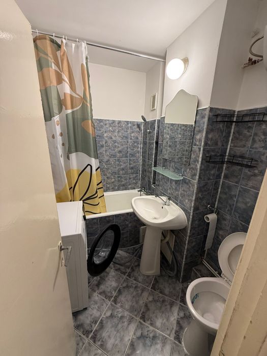 Inchiriez garsoniera Manastur