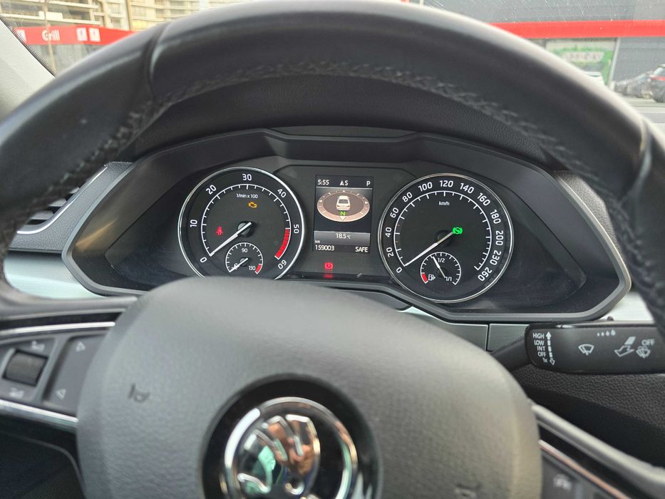 SKODA Superb 2017 — imagine 5