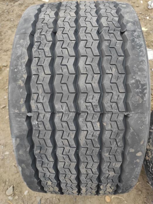 445/45R19,5 Mega Fura