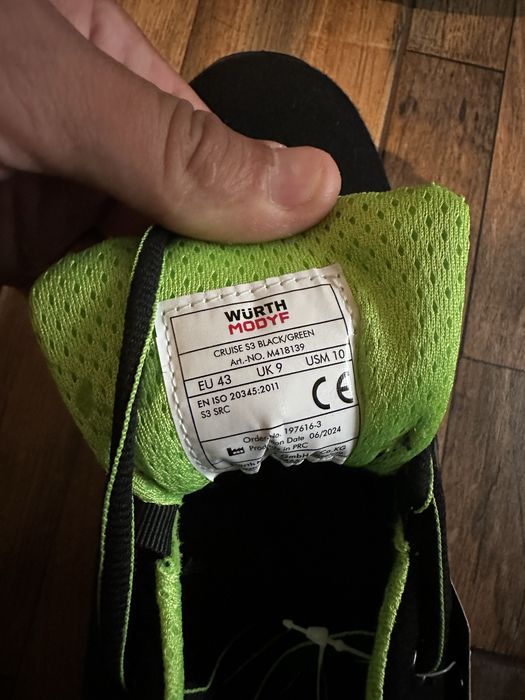 Adidasi wurth modyf noi