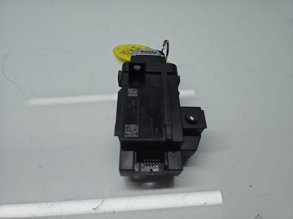 Contact cu cheie AUDI A4 (8K5, B8) Avant [Fabr 2008-2015] 8K0909131C