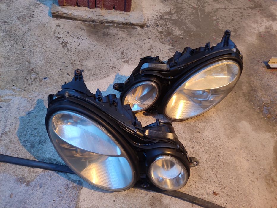 Мерседес 211 передние фары