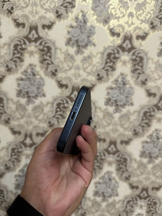 Iphone 15 pro max 256 90%
