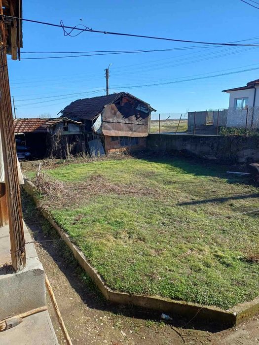 КЪЩА, с. Згалево