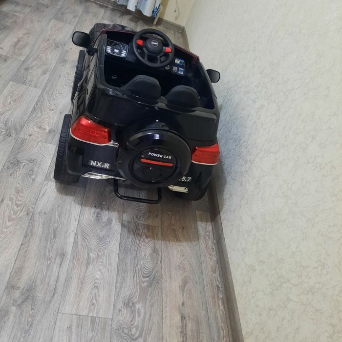 Машинка  Land-cruzer