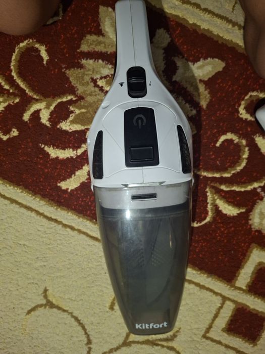 Ручной пылесос..