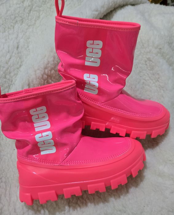 UGG Уникални дамски апрески нови без кутия електриково розово 38 номер