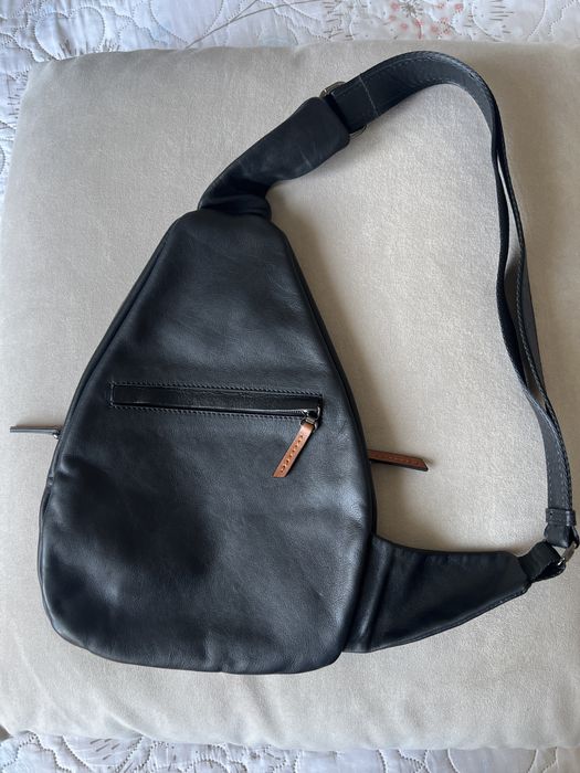 Сумка-слинг через плечо кожаная The Bond