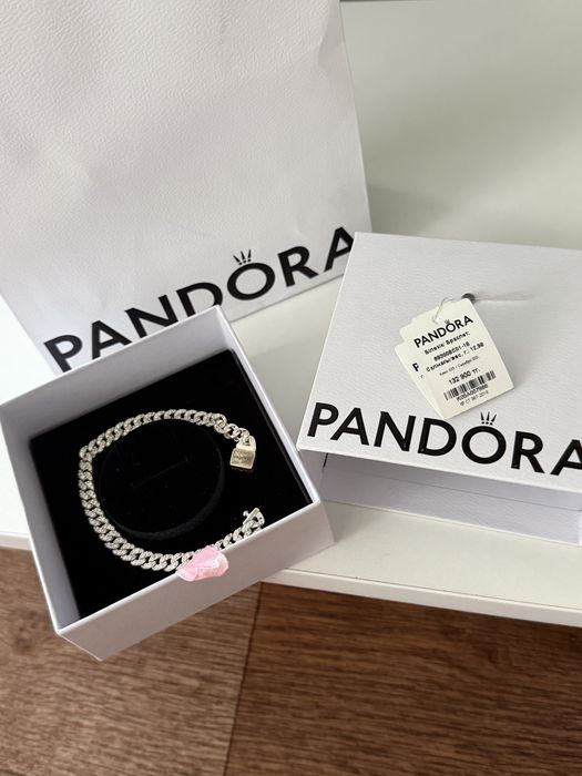 Продам браслет pandora