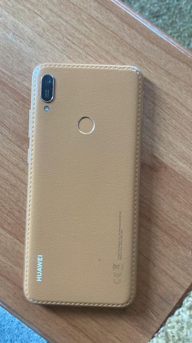 Продам Huawei Y6