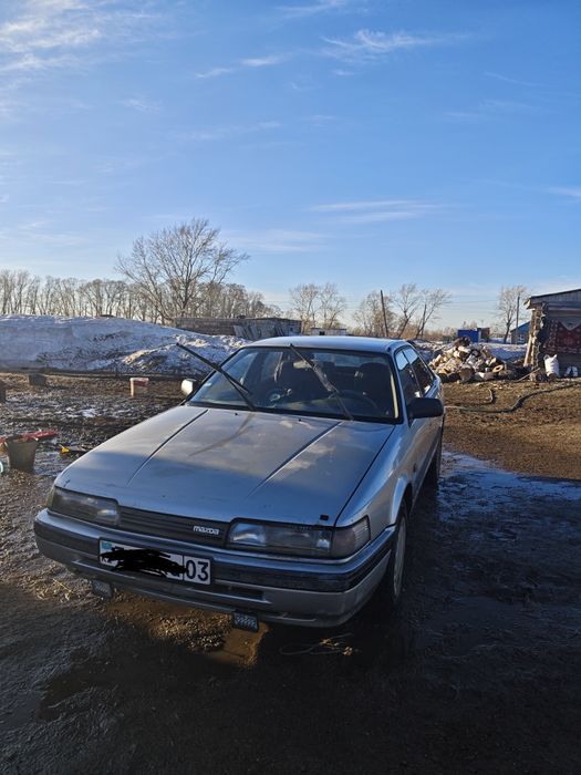 продам машину Mazda