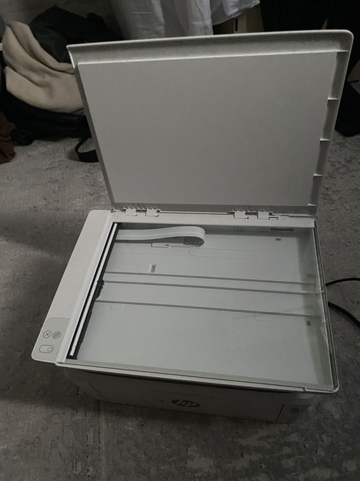 Продам принтер HP  с сканером