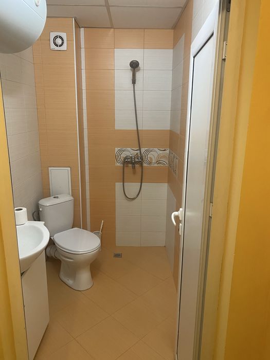 Дава се под наем Едностаен апартамент в Велико Търново, Център - 40 кв.м за 278.97 € - Снимка #4