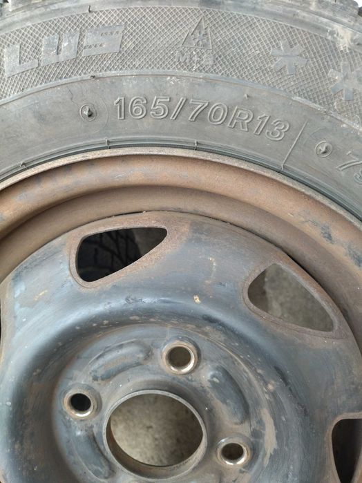 Джанти с гуми 13 цола за Форд.