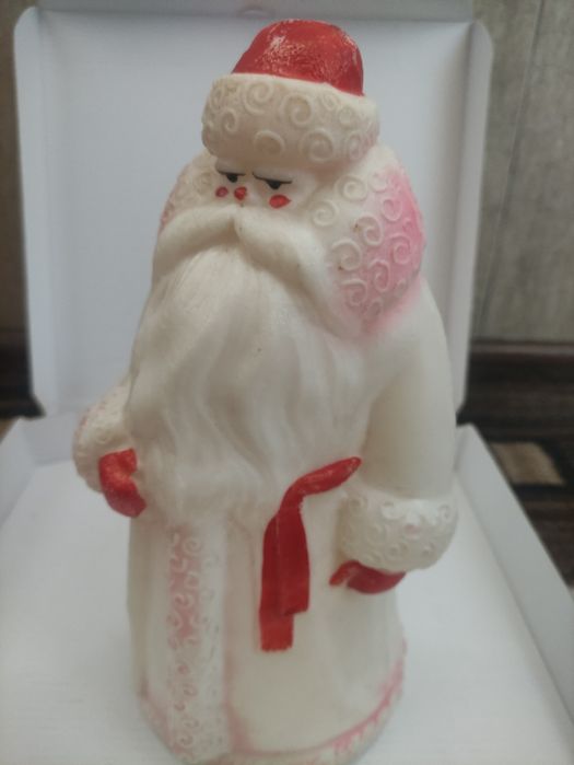 Дед мороз пластмассовый