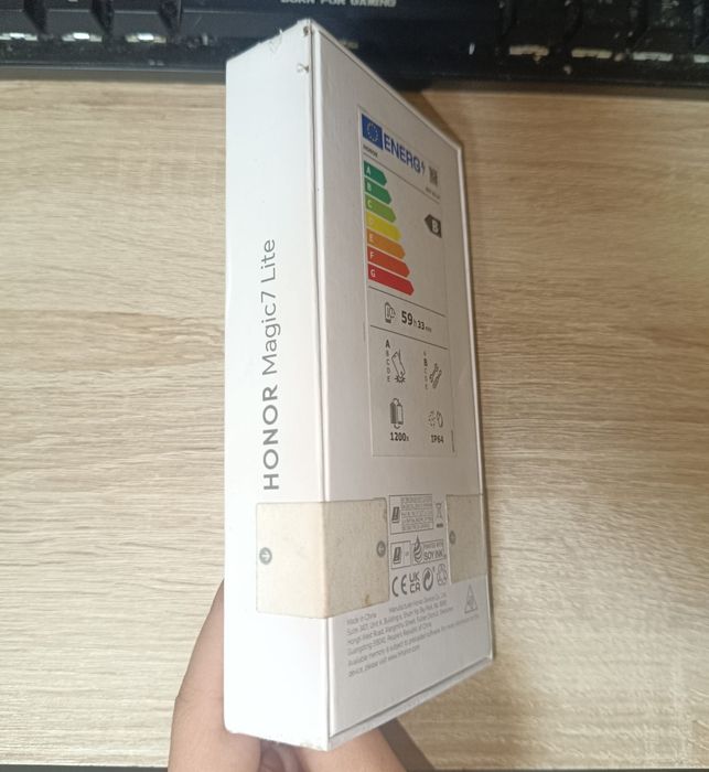 HONOR Magic7 Lite (negociabil)
