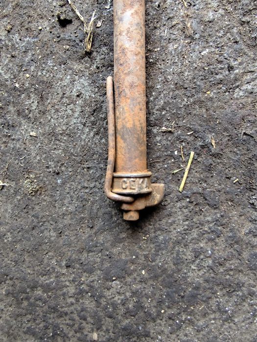 Pun la vanzare aceste  obiecte