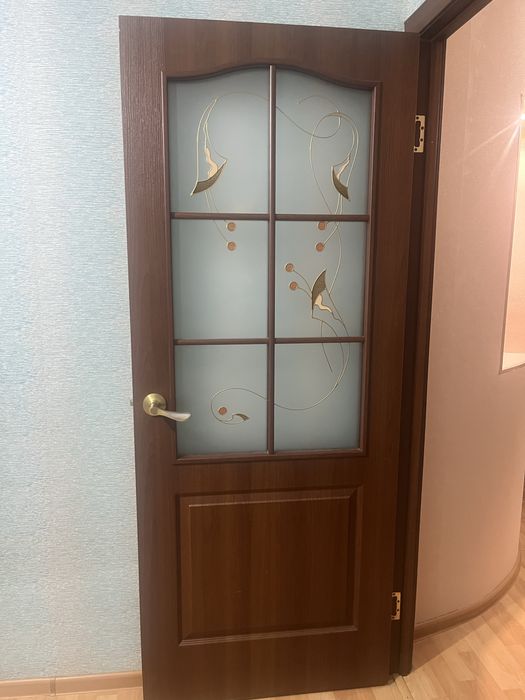 Продам межкомнатные двери
