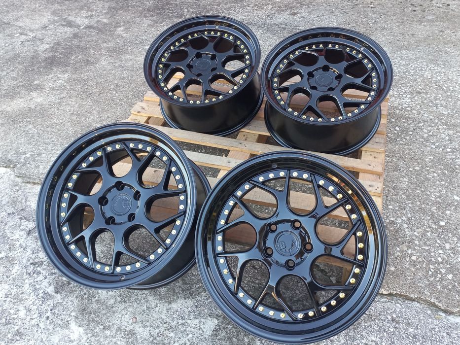 18"5x114.3 Black ^Gold 8.5j et35 Honda Mitsubushi Hyundai Renault Nissan Mazda Чисто Нови..